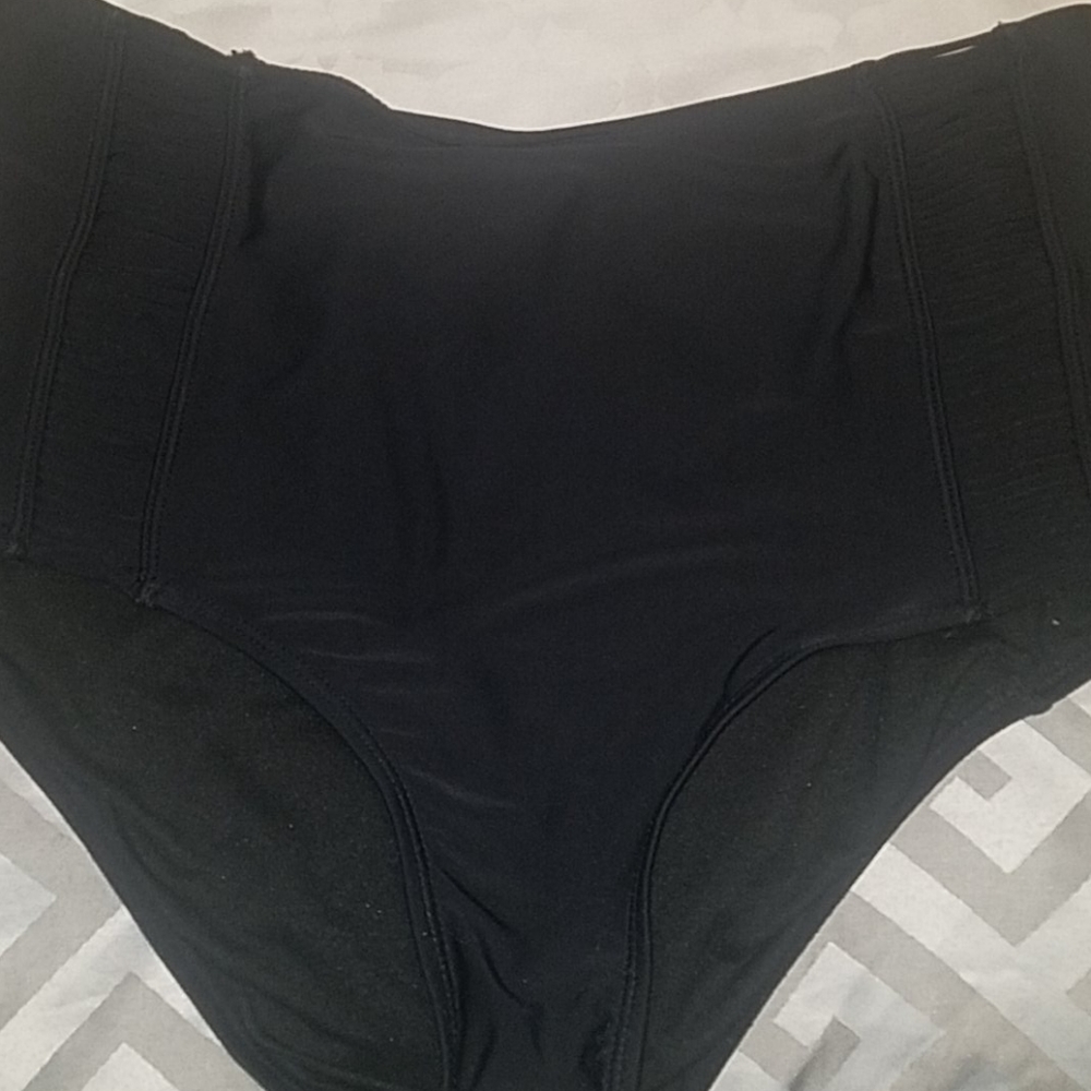 Hula Honey Swimwear